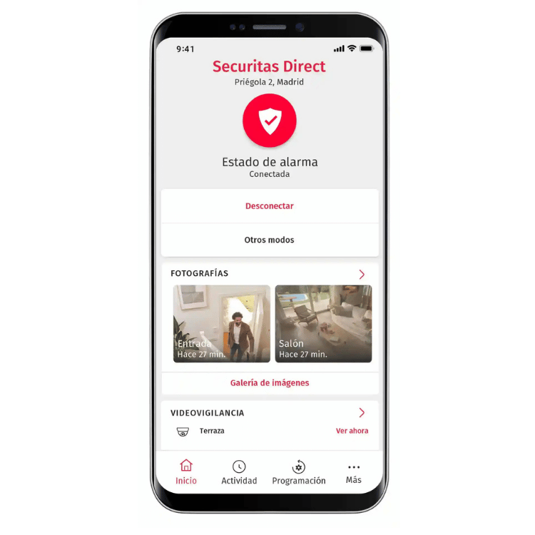 App My Verisure Securitas Direct en móvil controlando alarma